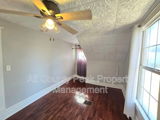 Building Photo - 3126 Rockmeade Dr