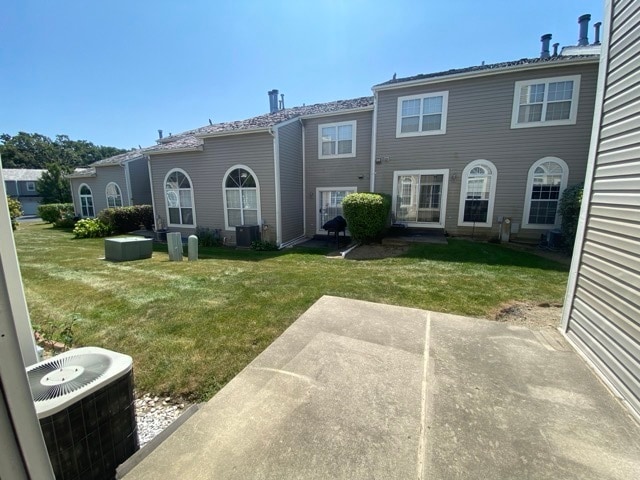 Building Photo - 17617 Horseshoe Ln