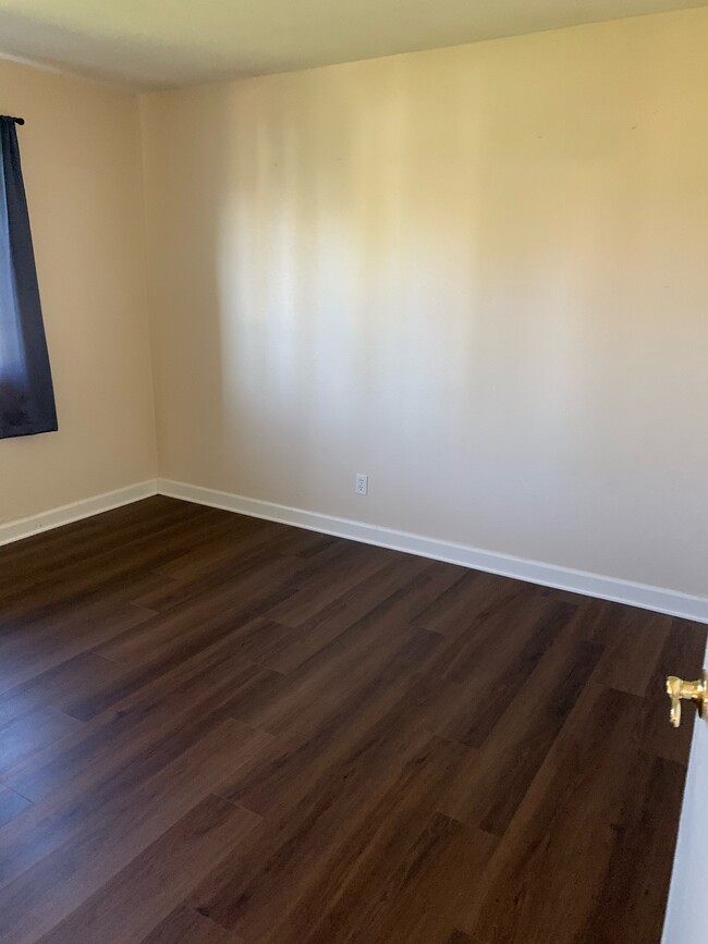 Building Photo - 37044 Carswell Ct