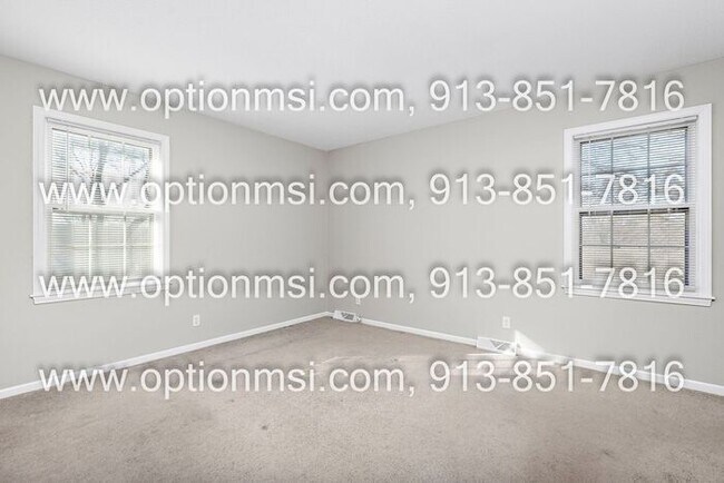 Building Photo - Lenexa West Subdivision