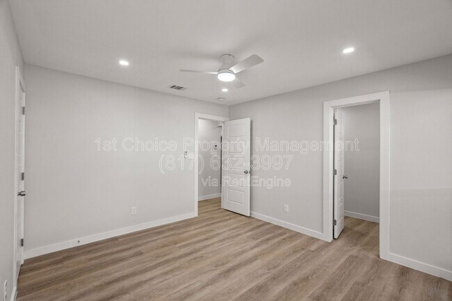 Building Photo - 4304 SW Loop 820