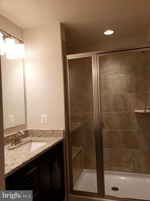 Building Photo - 3639 Duckhorn Way