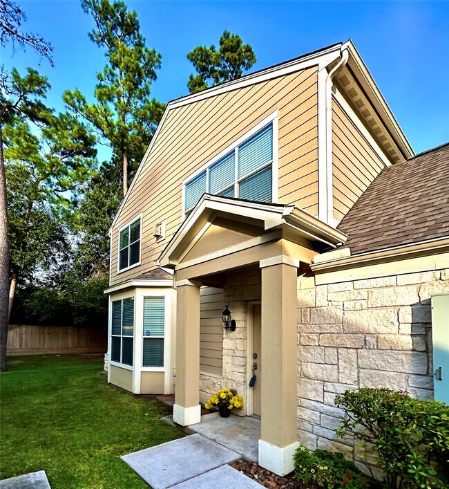 Building Photo - 13600 Breton Ridge St