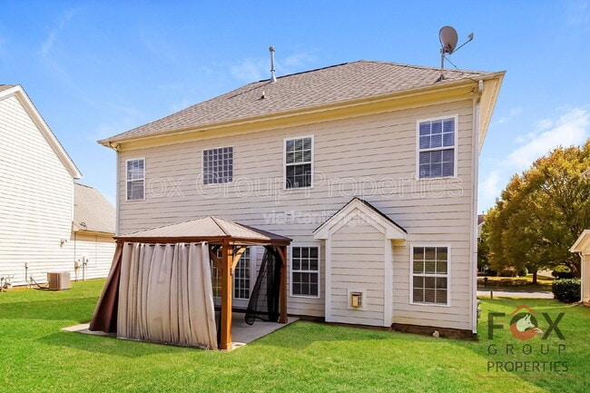 Building Photo - 9017 Socata Way