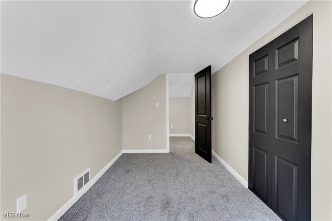 Building Photo - 12903 Rockside Rd