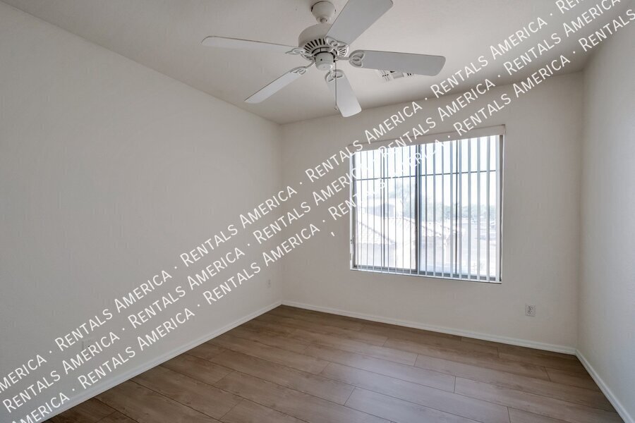 Building Photo - 2720 E Indian Wells Pl