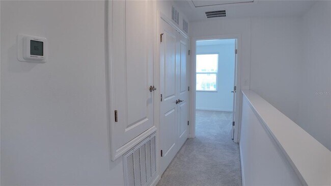 Building Photo - 3191 Skyline Lp