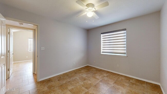Building Photo - 7580 Plaza Taurina Dr