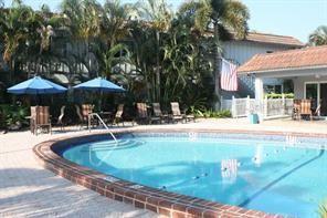 Building Photo - 649 W Oakland Park Blvd