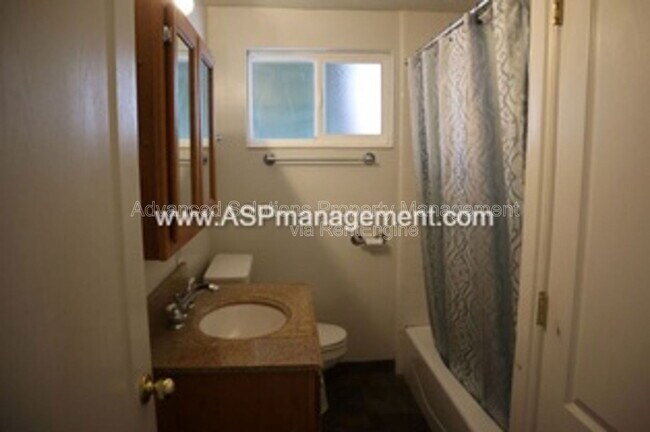 Building Photo - 3128 S 700 E