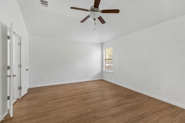 Building Photo - 18717 Deep Water Dr