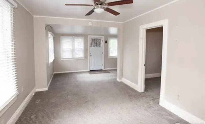 Building Photo - 208 Lincoln St