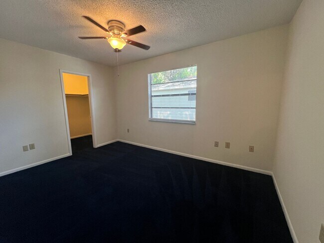 Building Photo - 3583 Raintree Cir