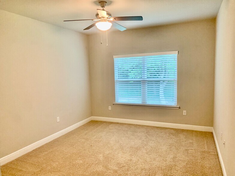 Bedroom. 3 - 9040 Lakeview Dr