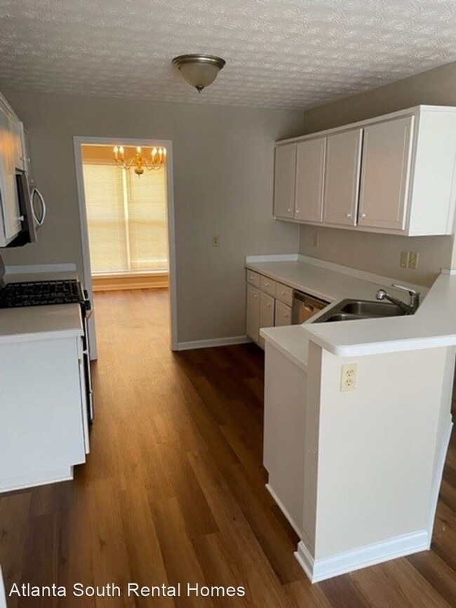 Building Photo - 4 br, 2.5 bath House - 91 Harbour Lake Drive