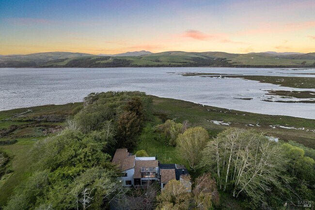 Building Photo - 12732 Sir Francis Drake Blvd