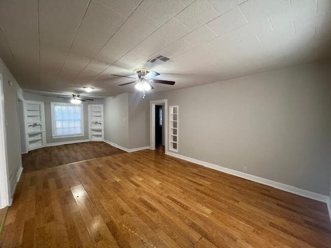 Building Photo - 3717 N 26th St