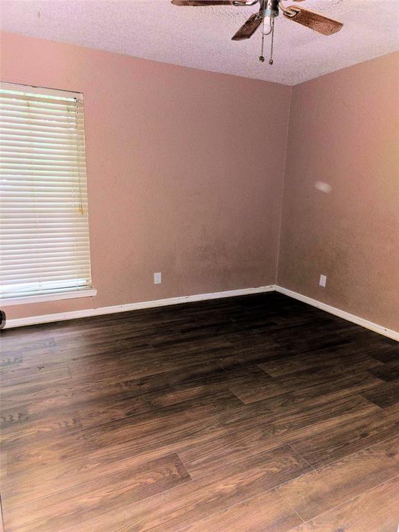 Building Photo - 250 El Dorado Blvd