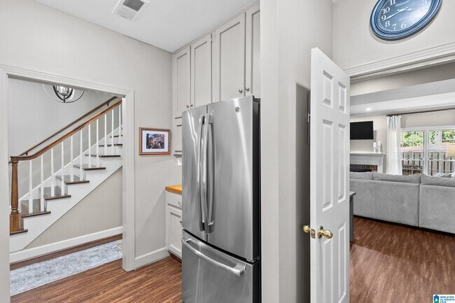 Building Photo - 1227 33rd St S