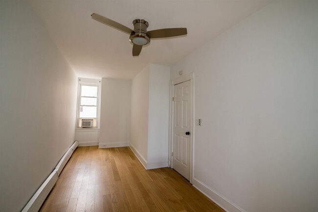 Building Photo - 159 Arlington Ave