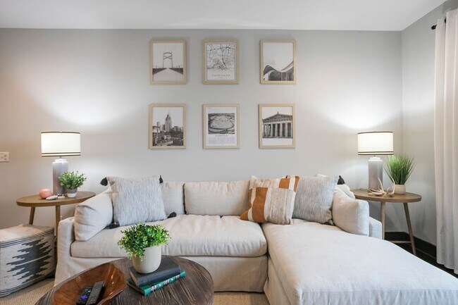 Building Photo - Nashville Skyline Retreat