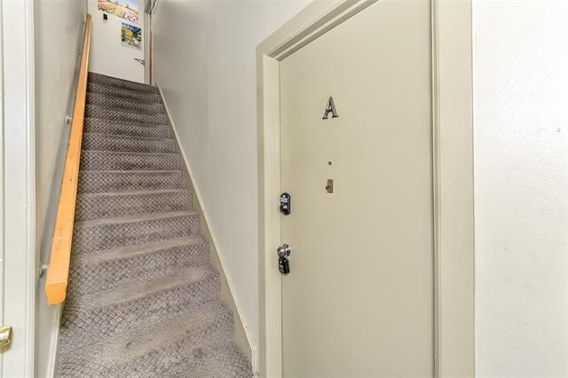 Building Photo - 7906 Royal Ln