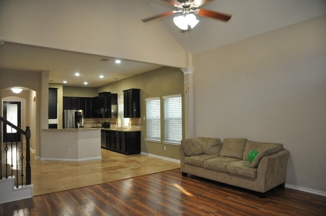 Building Photo - 6315 Denison Oaks Dr