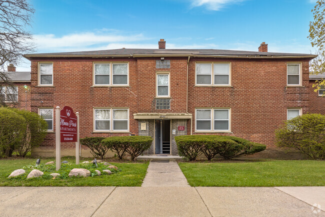 Main Entrance - Detroit Luxury Living Apartments