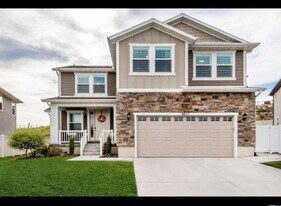 Building Photo - 4037 N 900 W
