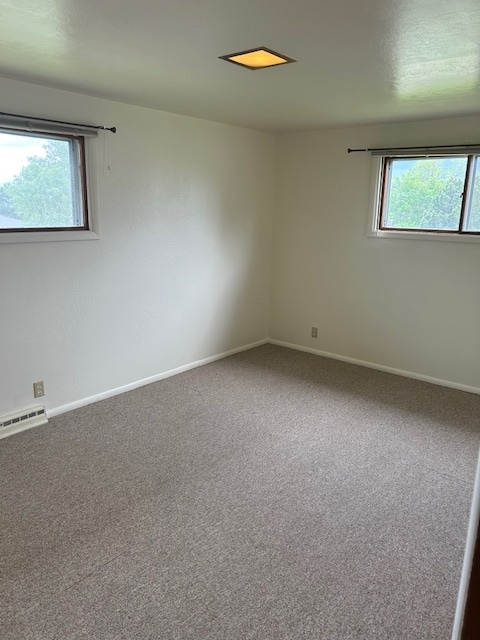Building Photo - 127 Tam Oshanter Rd