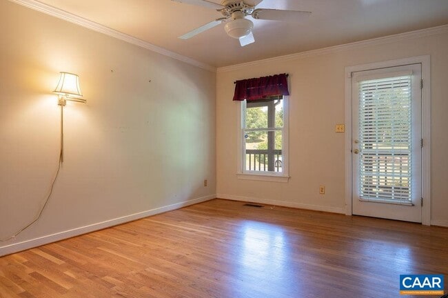 Building Photo - 4122 Green Creek Rd