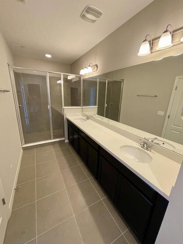 Building Photo - 472 Windmill Palm Cir