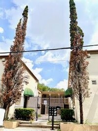Building Photo - 4901 Milam St