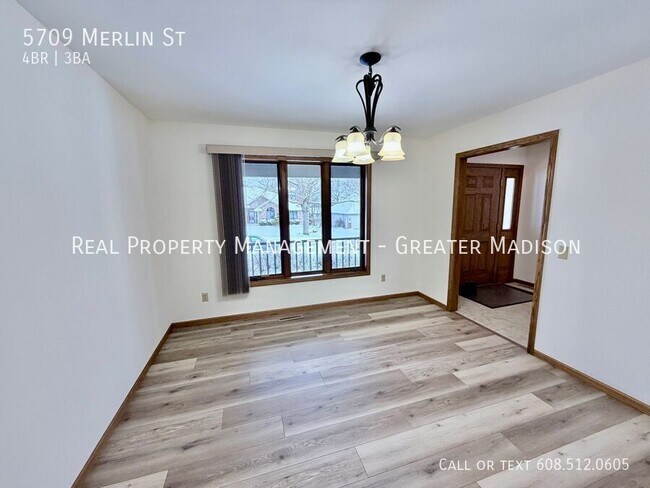 Building Photo - 5709 Merlin St