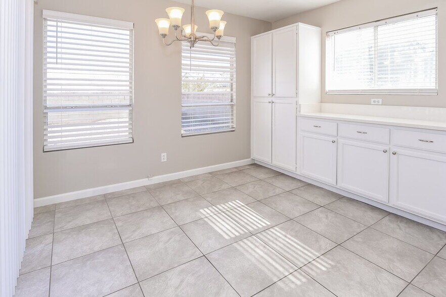 Building Photo - 3432 Shonna Way