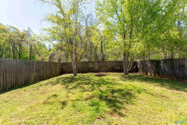 Building Photo - 16788 Wellhouse Dr