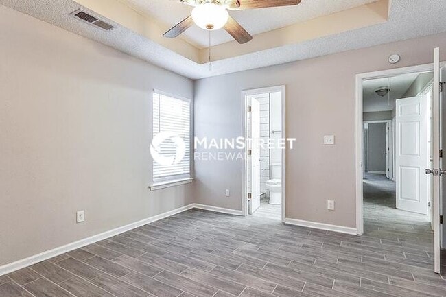 Building Photo - 3 Bedroom Pet-Friendly Home in CALERA, AL ...