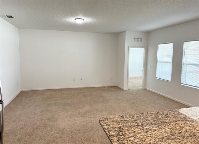 Building Photo - 896 Orchid Grove Blvd