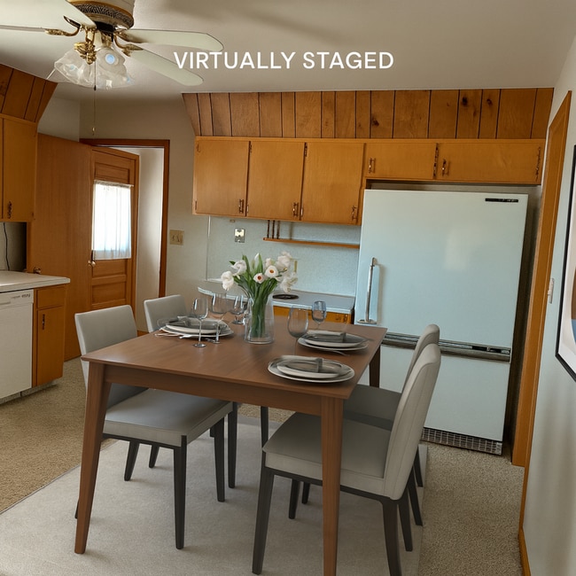 Building Photo - $250 off First Months Rent- Beautiful Coun...