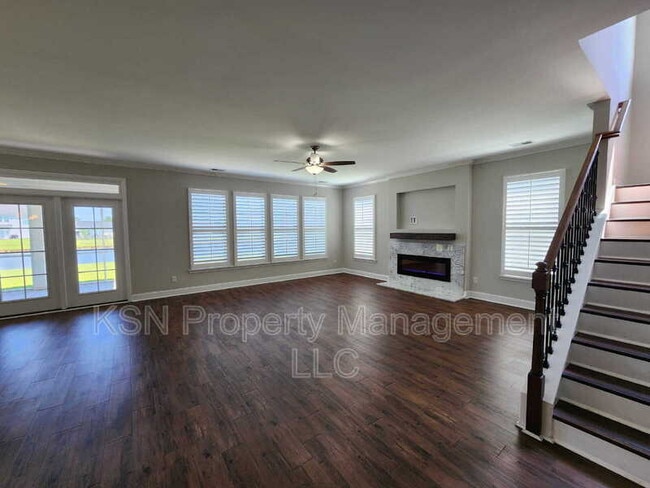Building Photo - 196 Brickhill Cir