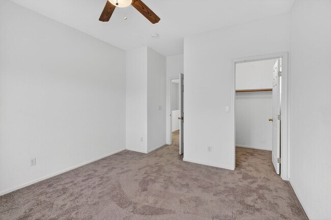 Building Photo - CORNER LOT 4-BEDROOM HOME + LOFT  WITH 3.5 BATHS AND 3-CAR GARAGE!