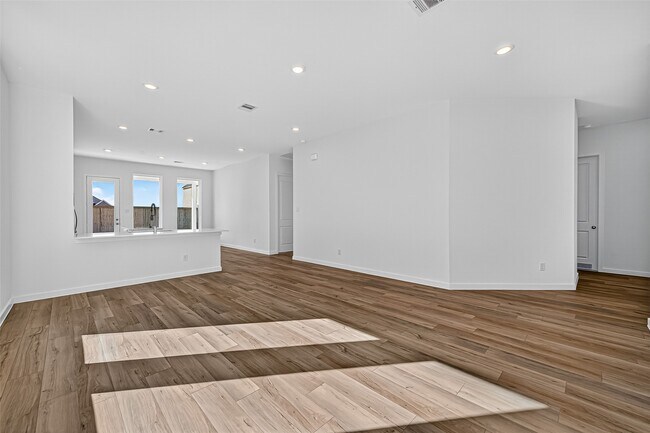 Building Photo - 11119 Poplar Tree Dr