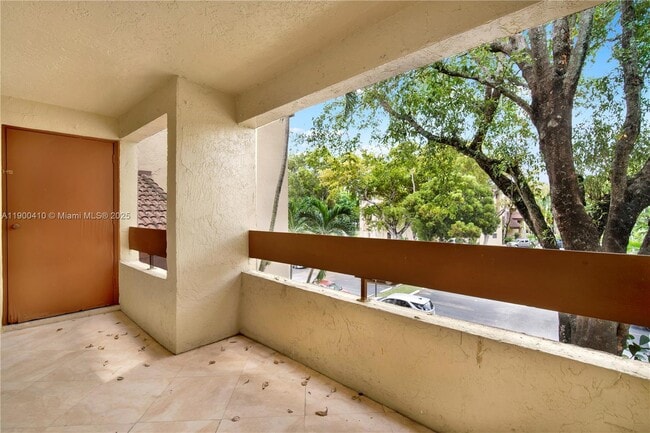 Building Photo - 9255 SW 125th Ave