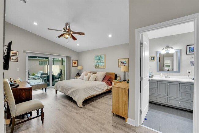 Building Photo - 7917 Travelers Tree Dr