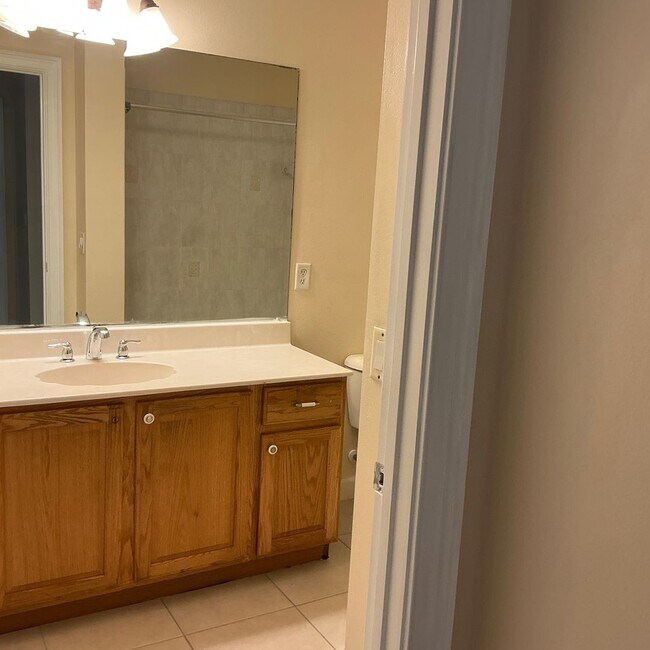 Building Photo - 3/2/2 RENTAL HOME AVAILABLE OFF DEL RIO AND PT ST LUCIE BLVD.