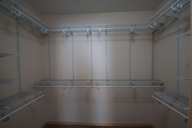 Building Photo - Modern First-Floor One Bedroom with In-Unit Laundry