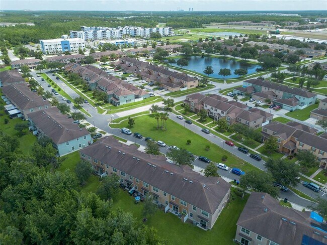 Building Photo - 11191 Savannah Landing Cir