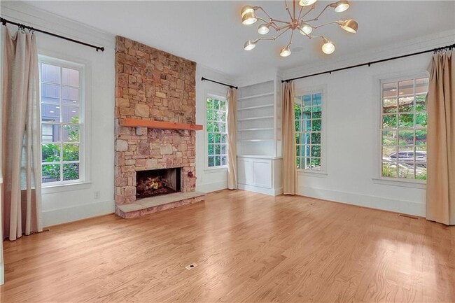 Building Photo - 9043 Selborne Ln