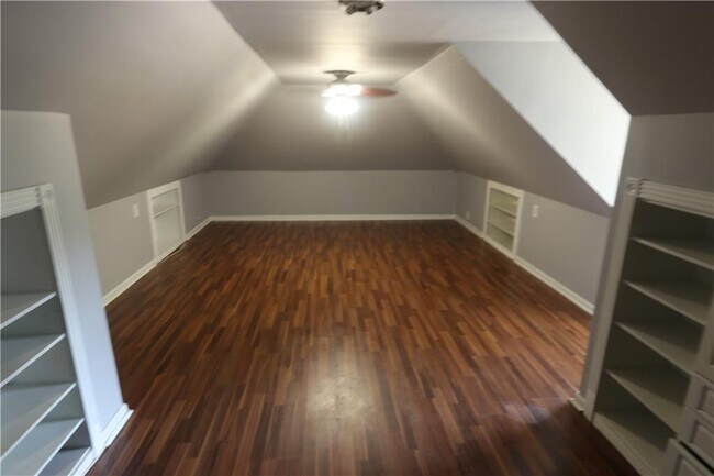Building Photo - 2840 Spring Ridge Cir