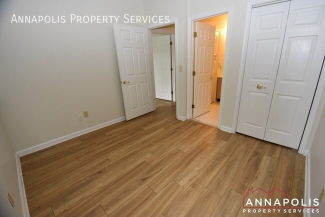 Building Photo - 645 Oakland Hills Dr